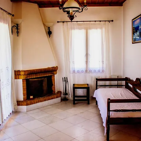 Avgerinos Village Aparthotel