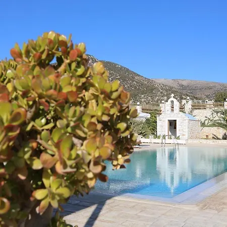 Avgerinos Village Апарт-отель 4*