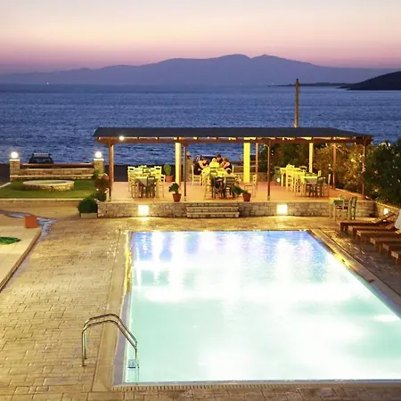 Avgerinos Village Agiassos